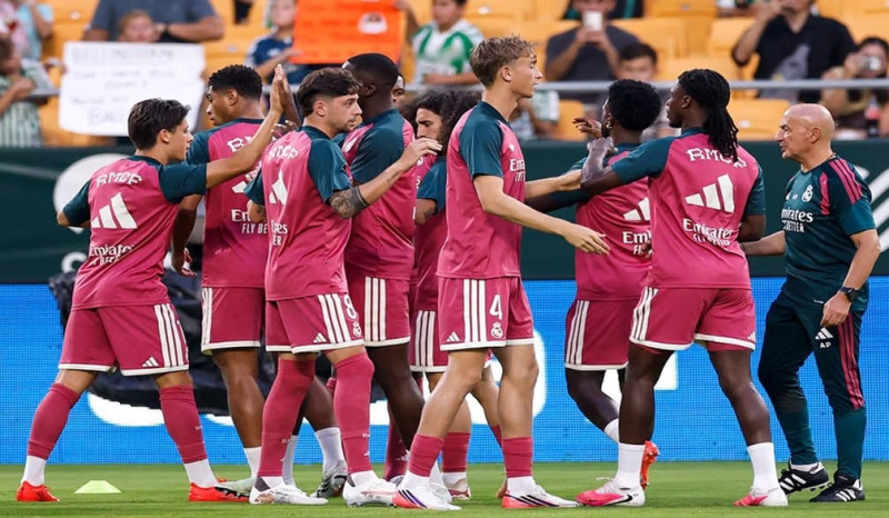 Troy Parrott Bawa Real Betis Kalahkan Real Madrid 1-0
