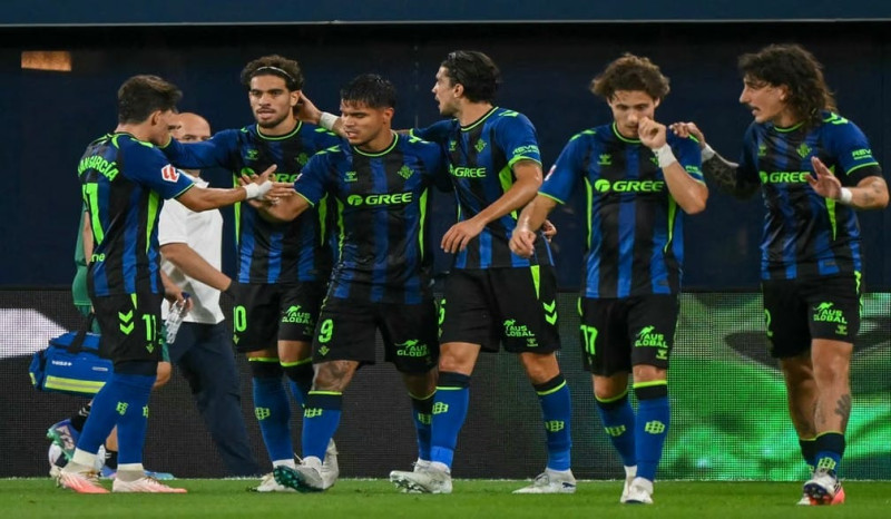 Real Betis Tekuk Villarreal 2-1, Naik ke Posisi Tiga Besar La Liga