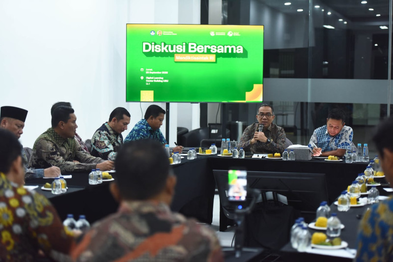 Mendiktisaintek Dorong USU Jadi Pusat Unggulan Iptek di Sumatera