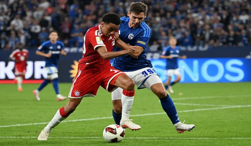 Bayern Muenchen Ditahan Schalke 04 Tanpa Gol, Die Roten Turun ke Posisi Empat