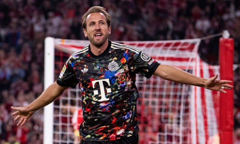 Harry Kane Cetak Sejarah, Jadi Pemain Tercepat Capai 100 Gol Bundesliga
