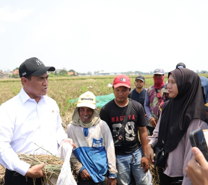 Pemerintah Buka Akses Bantuan Alsintan bagi Buruh Tani