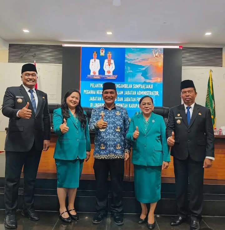 Bupati Toba Lantik 128 Pejabat, Tekankan Profesionalisme dan Penerapan Manajemen Talenta ASN