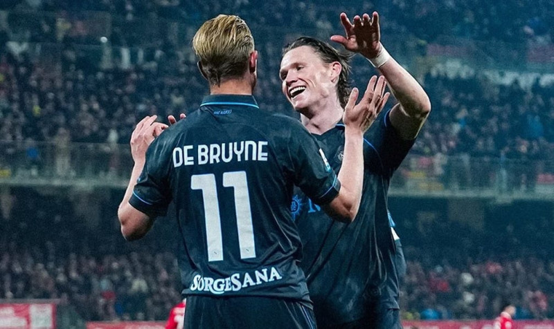 Napoli Hajar Monza 4-1, Hojlund Akhiri Paceklik Gol