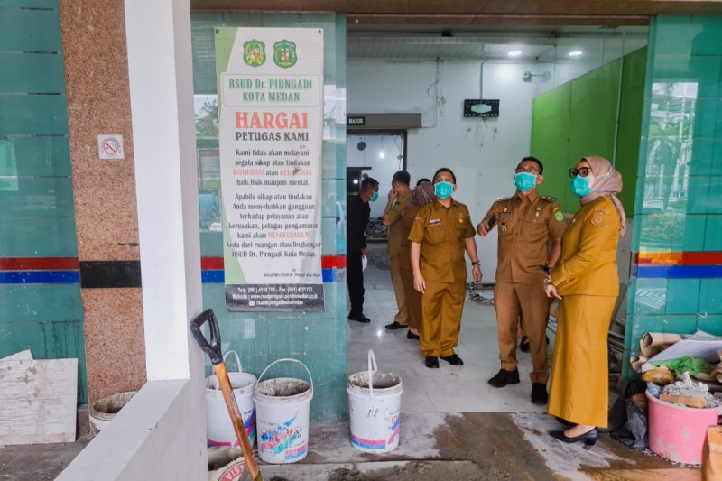 Wawalkot Medan Tinjau Renovasi IGD RSUD Pirngadi, Pastikan Pelayanan Tetap Optimal