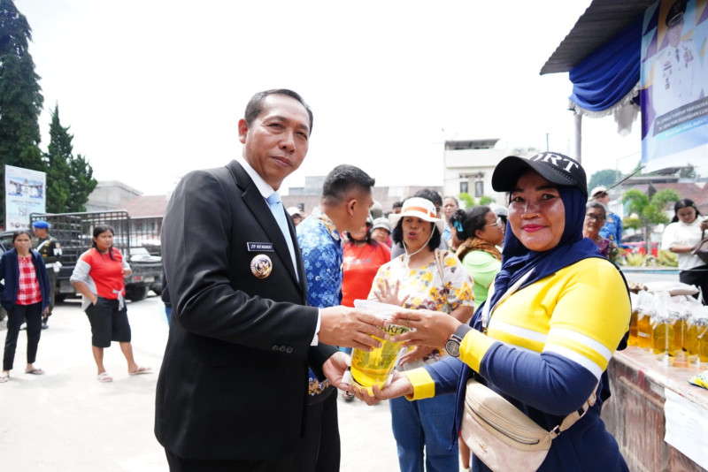 Pemkab Taput Gelar Gerakan Pangan Murah, Harga Sembako Lebih Terjangkau