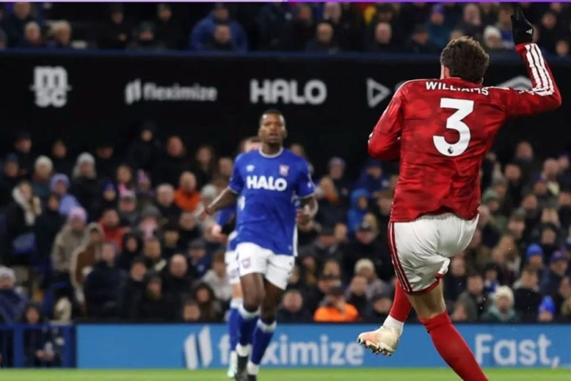 Nottingham Forest Curi Satu Poin di Kandang Ipswich Town