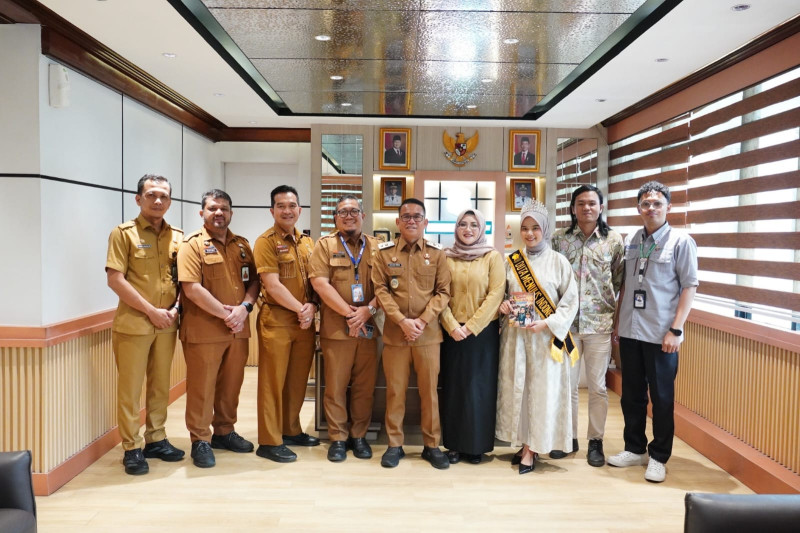 Wakil Wali Kota Medan Dukung Duta Menulis Sumut 2026, Siap Perbanyak Perpustakaan