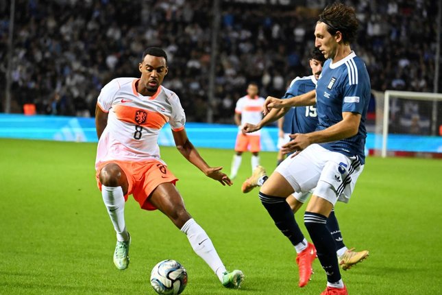 Belanda Bangkit, Tahan Yunani 2-2 di UEFA Nations League